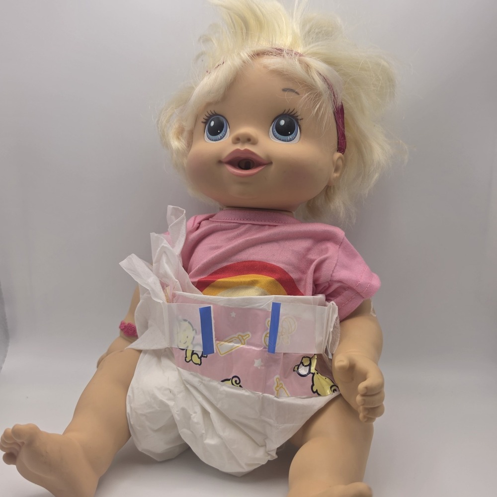 2010 Hasbro Baby Alive Wets n Wiggles Doll Laughs Drinks Wet Tested Working D22